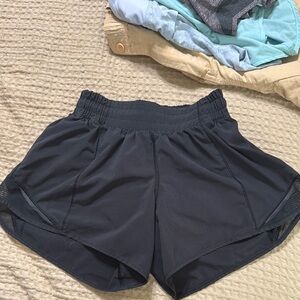 lululemon hotty hot shorts